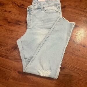 Style & Co. Light Wash Distressed Ankle Jeans